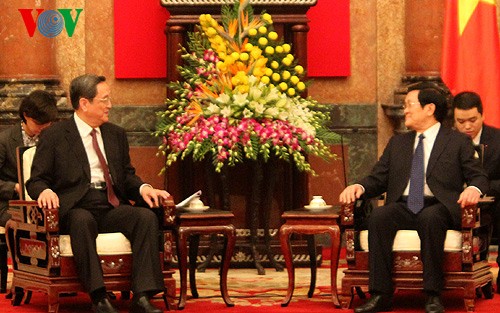 China's top political advisor visits Vietnam - ảnh 2
